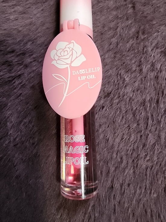 Other - Rose Magic Lip Oil - Pink $10 NWOB